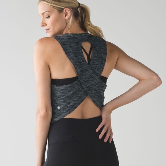 lululemon athletica Tops - Lululemon Fast As Light Tank sz 4 NWOT